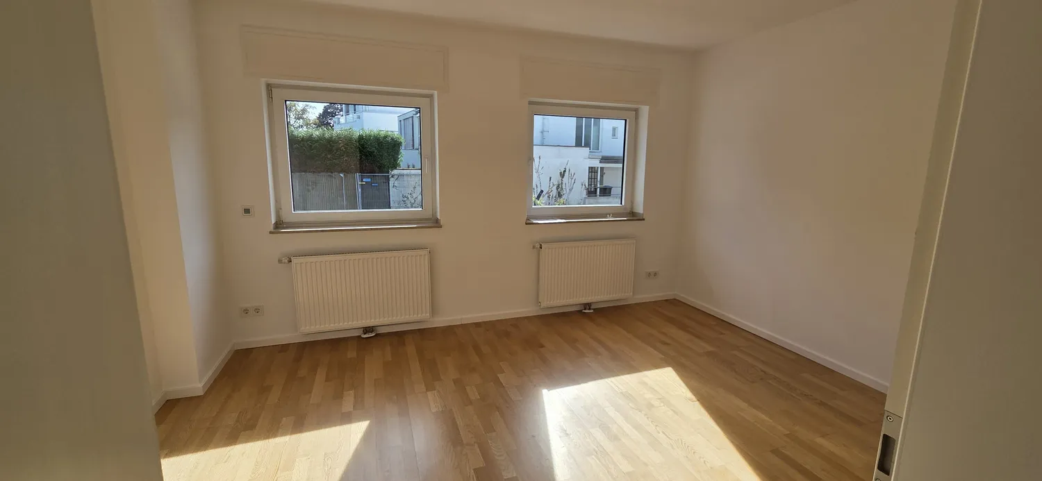 3 Zimmer Haus mit 150 m² in Köln – Bild 10