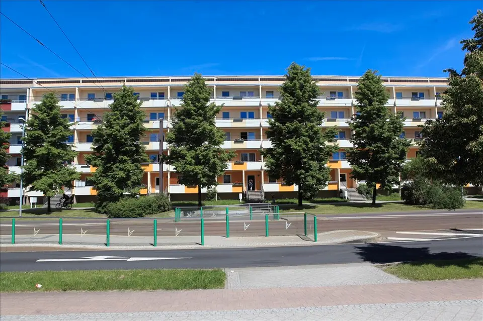 3 Zimmer Wohnung mit 70 m² in Magdeburg – Bild 3