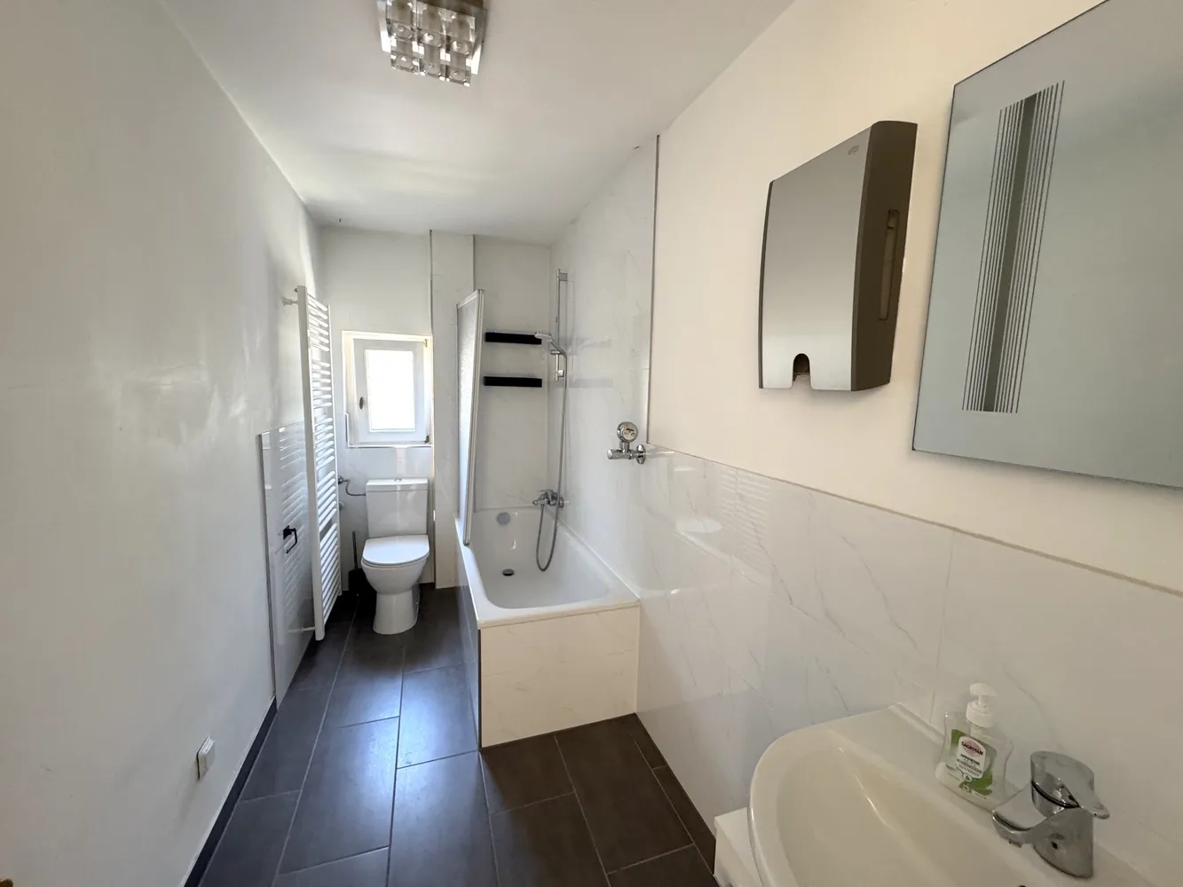 3 Zimmer Wohnung mit 87 m² in Wiesbaden – Bild 8