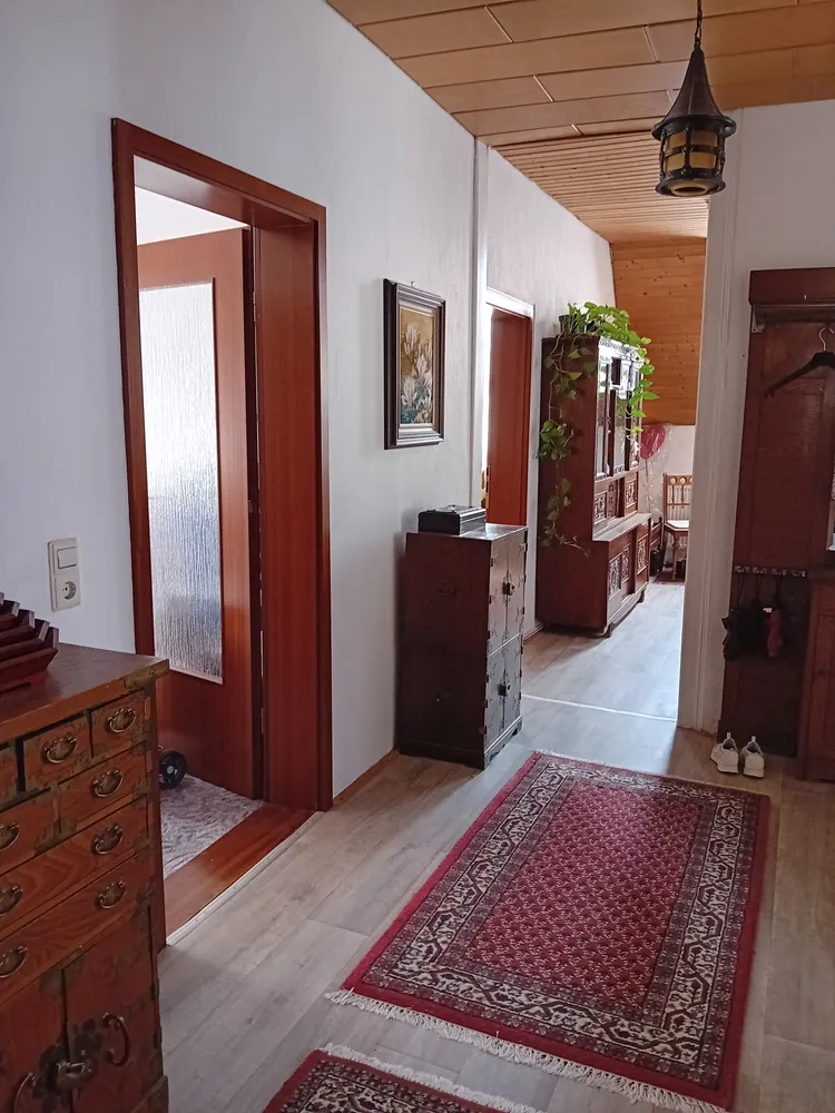 6 Zimmer Wohnung mit 200 m² in Stuttgart – Bild 6