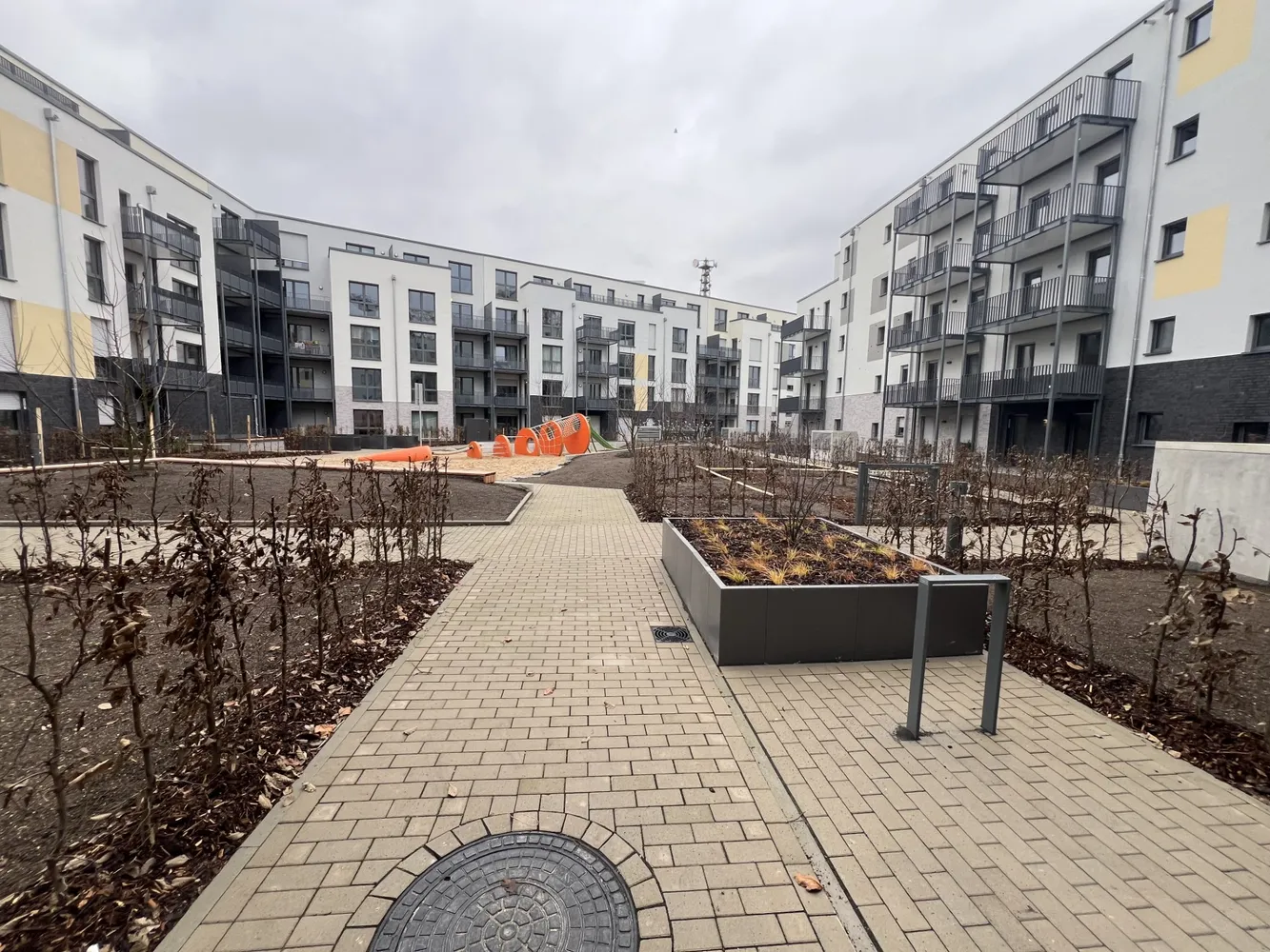 2 room apartment with 58 m² in Düsseldorf – Photo 3