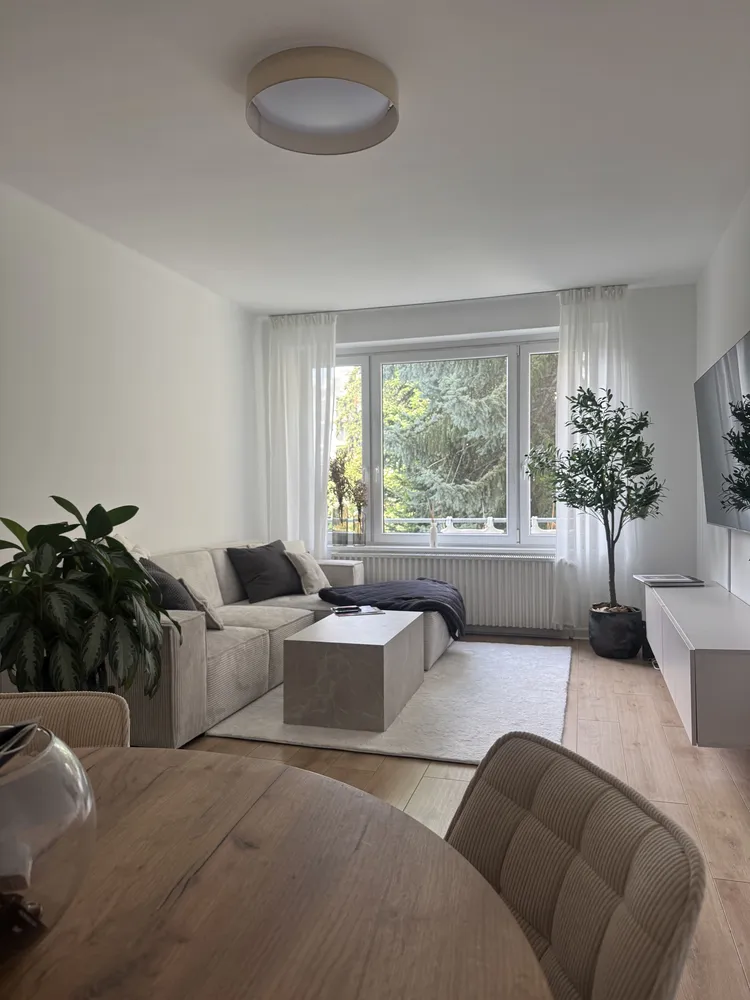2 Zimmer Wohnung mit 55 m² in Düsseldorf – Bild 1