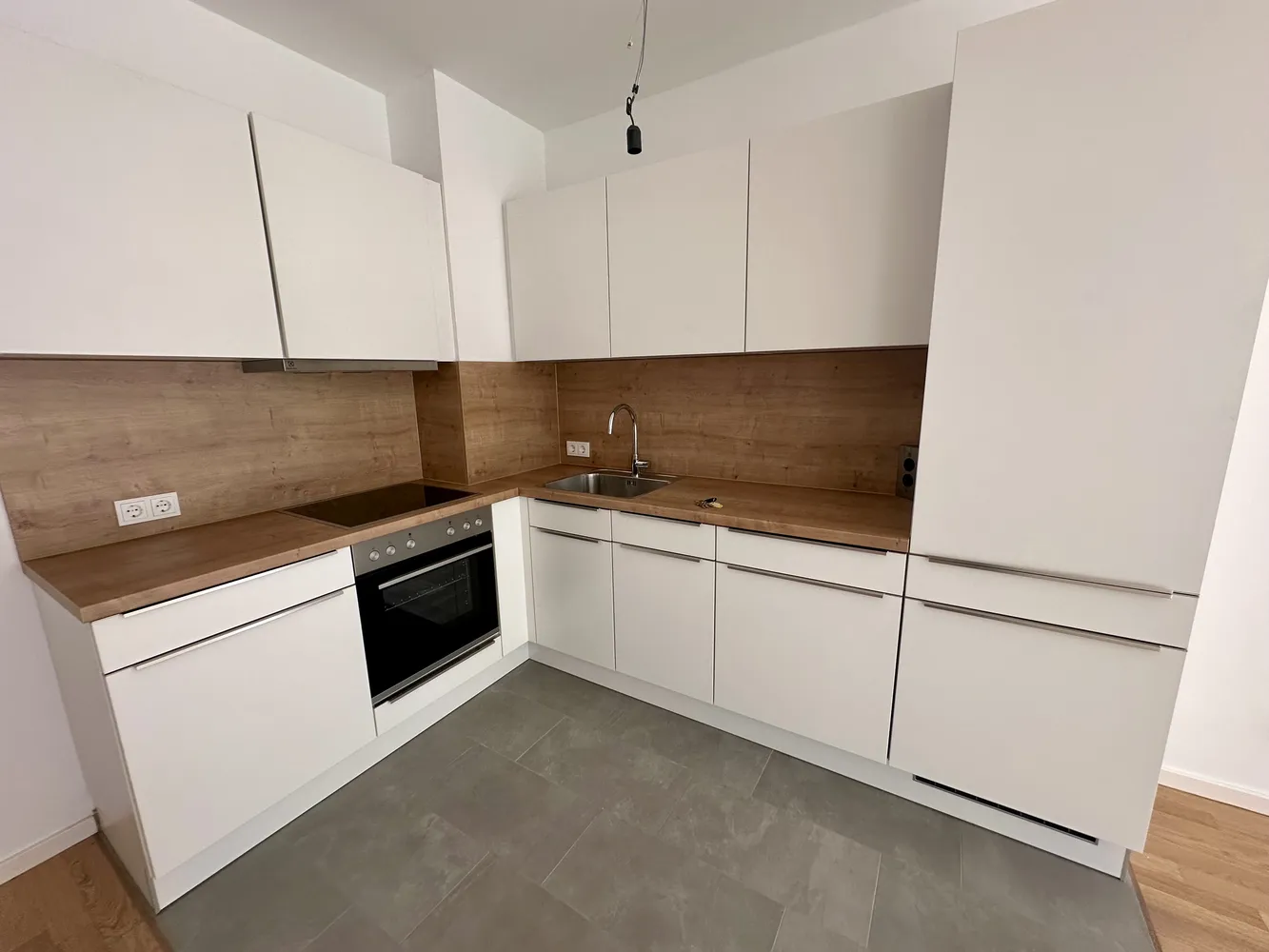 2 room apartment with 59 m² in Frankfurt am Main – Photo 1