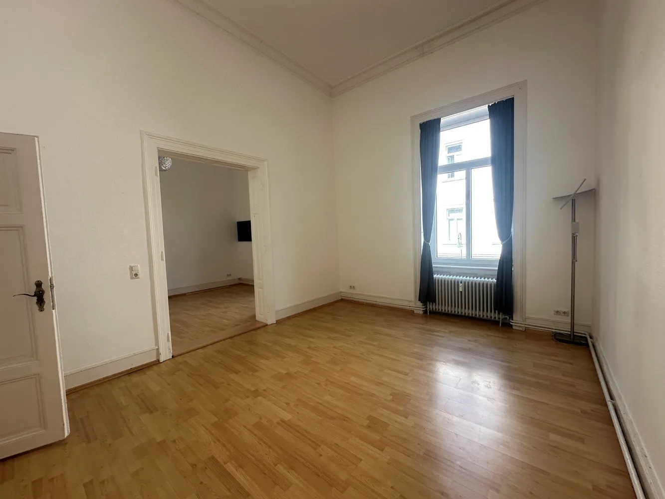 3 Zimmer Wohnung mit 84 m² in Wiesbaden – Bild 2