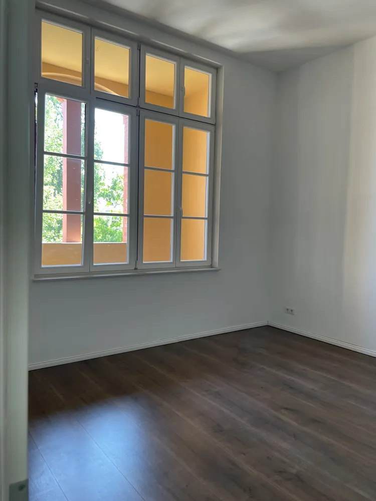 2 room apartment with 128 m² in Magdeburg – Photo 3