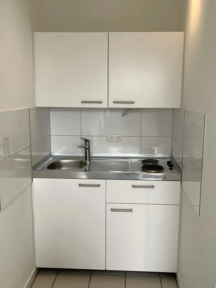 1 Zimmer Wohnung mit 30 m² in Köln – Bild 4