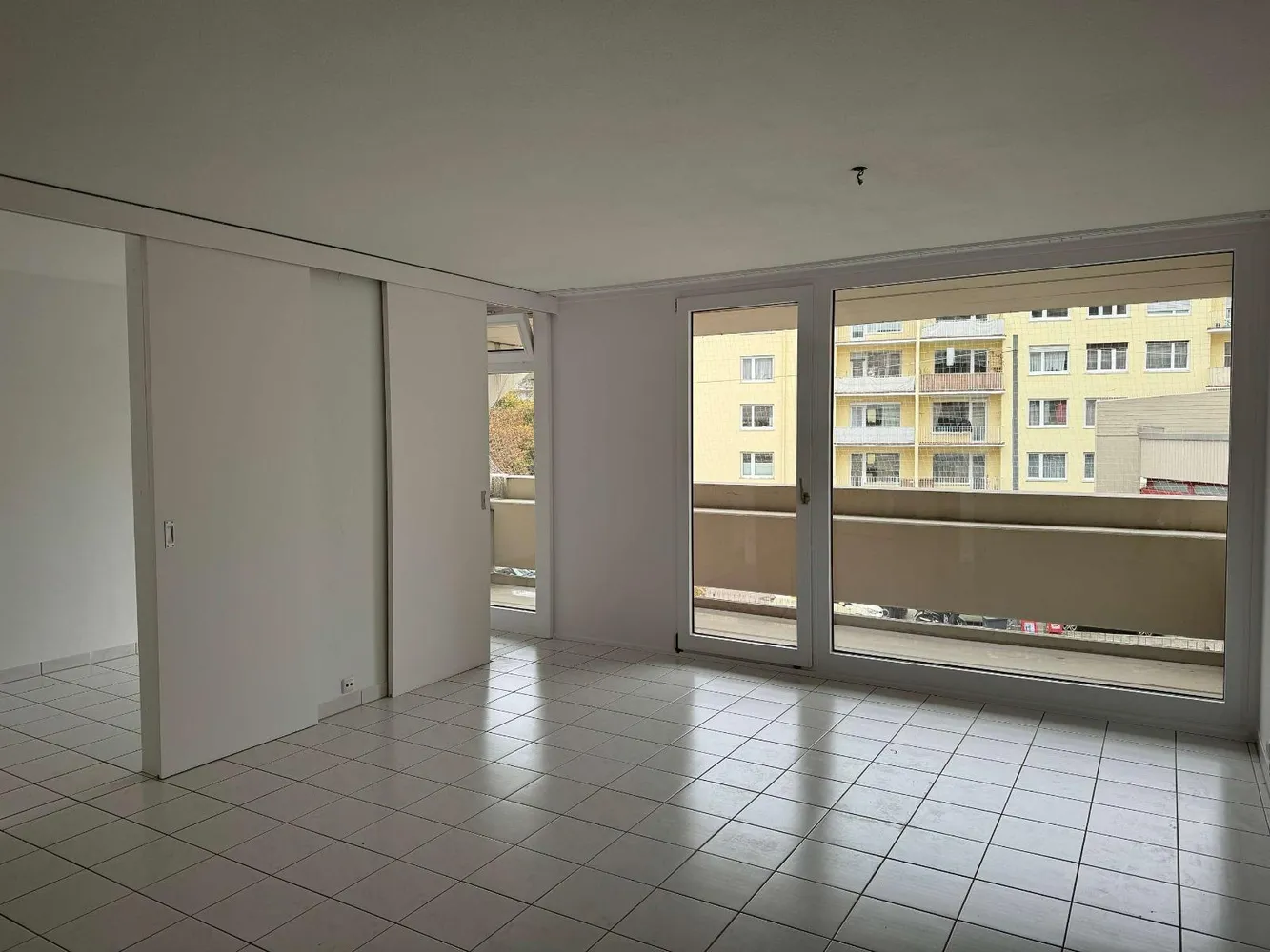 2 Zimmer Wohnung mit 55 m² in München – Bild 2