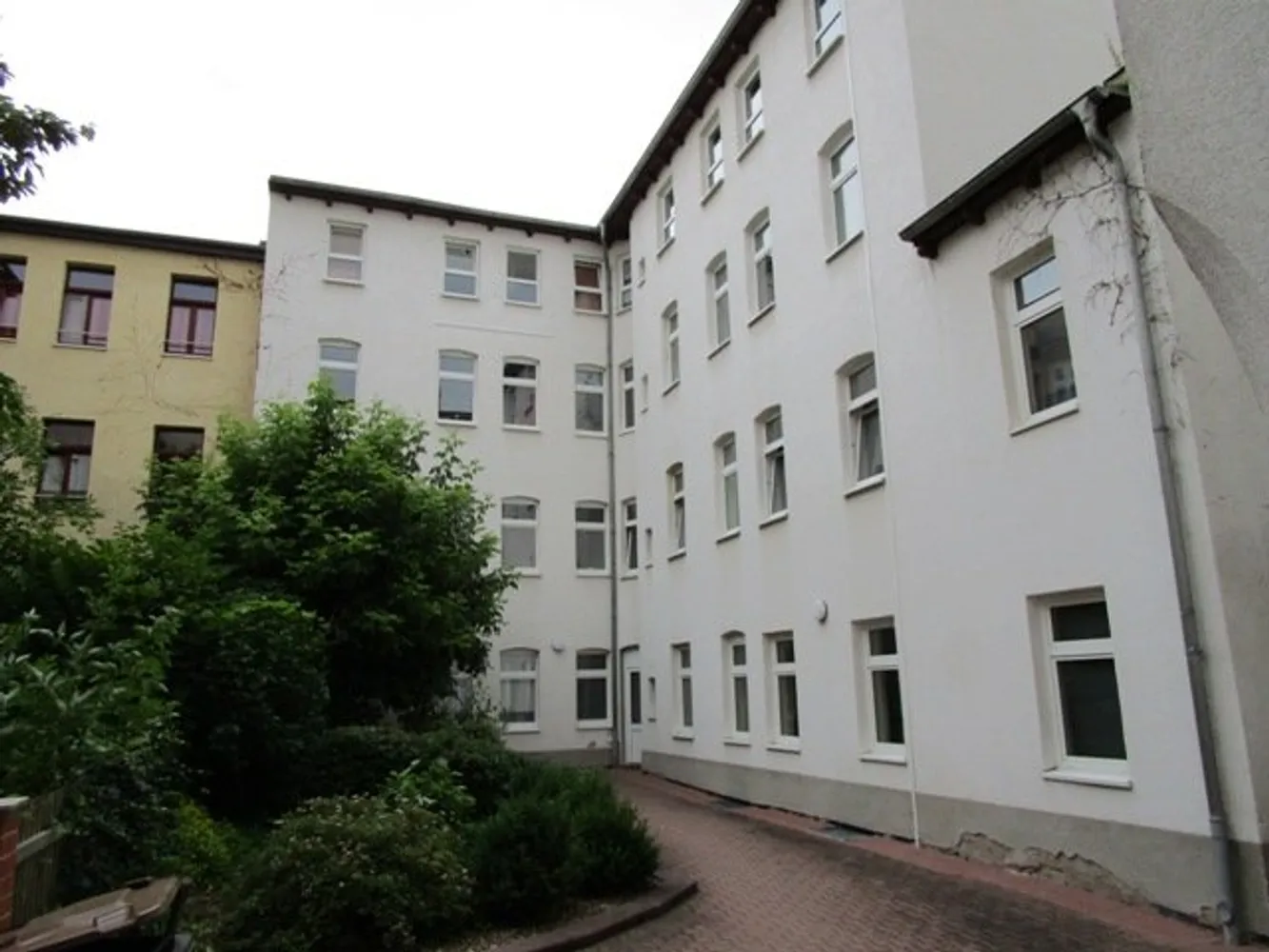 2 Zimmer Wohnung mit 50 m² in Halle (Saale) – Bild 2