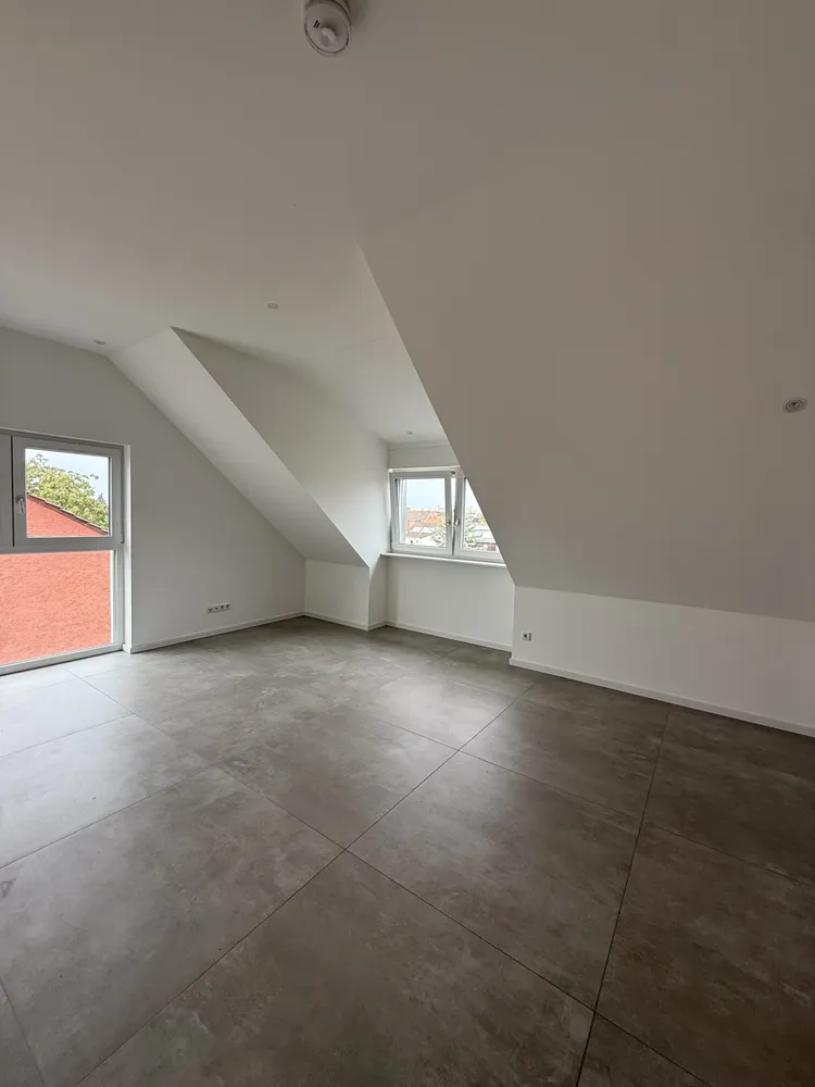 3 Zimmer Wohnung mit 101 m² in Mannheim – Bild 2