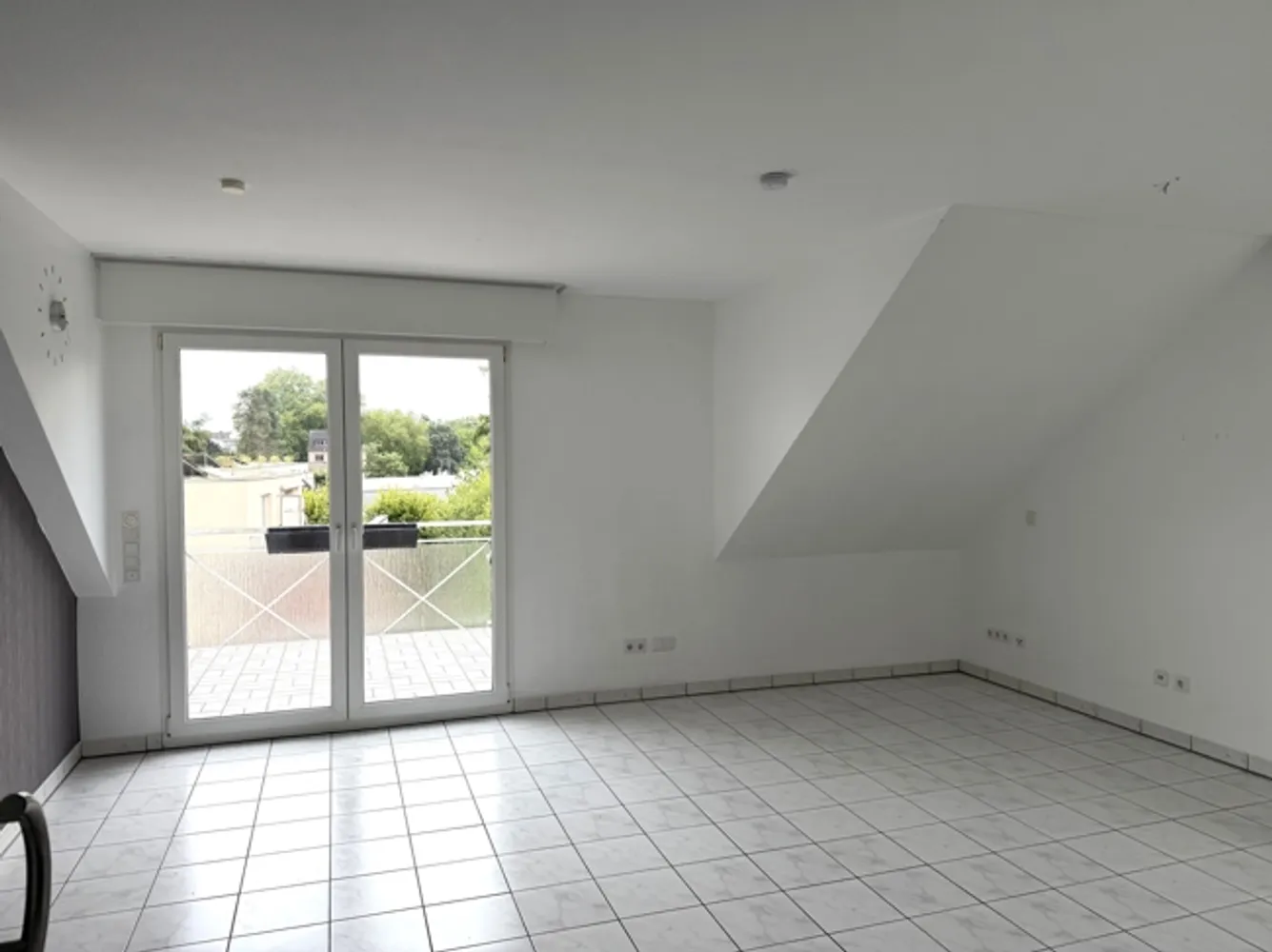 2 Zimmer Wohnung mit 64 m² in Duisburg – Bild 4