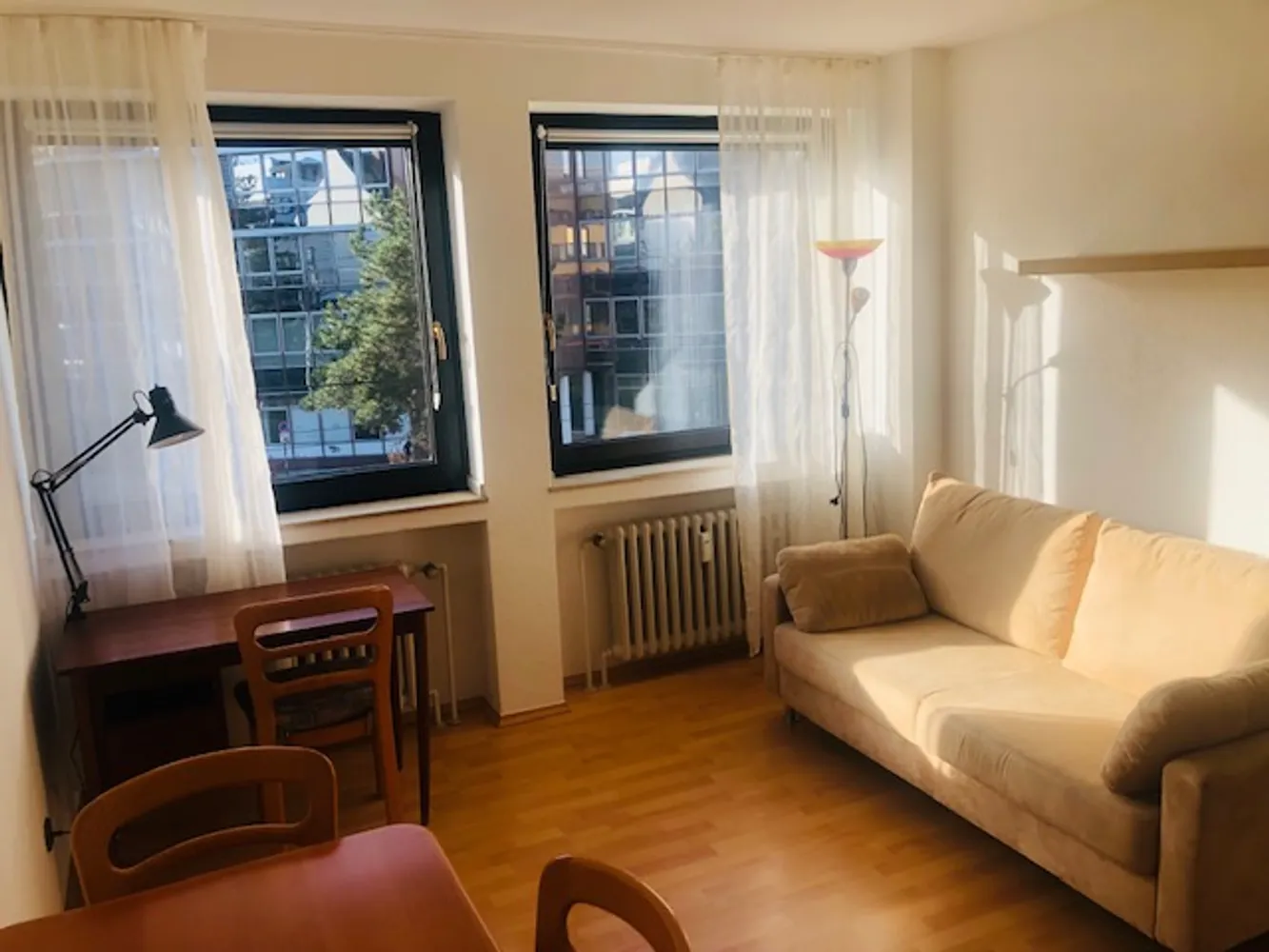 2 Zimmer Wohnung mit 30 m² in Köln – Bild 4