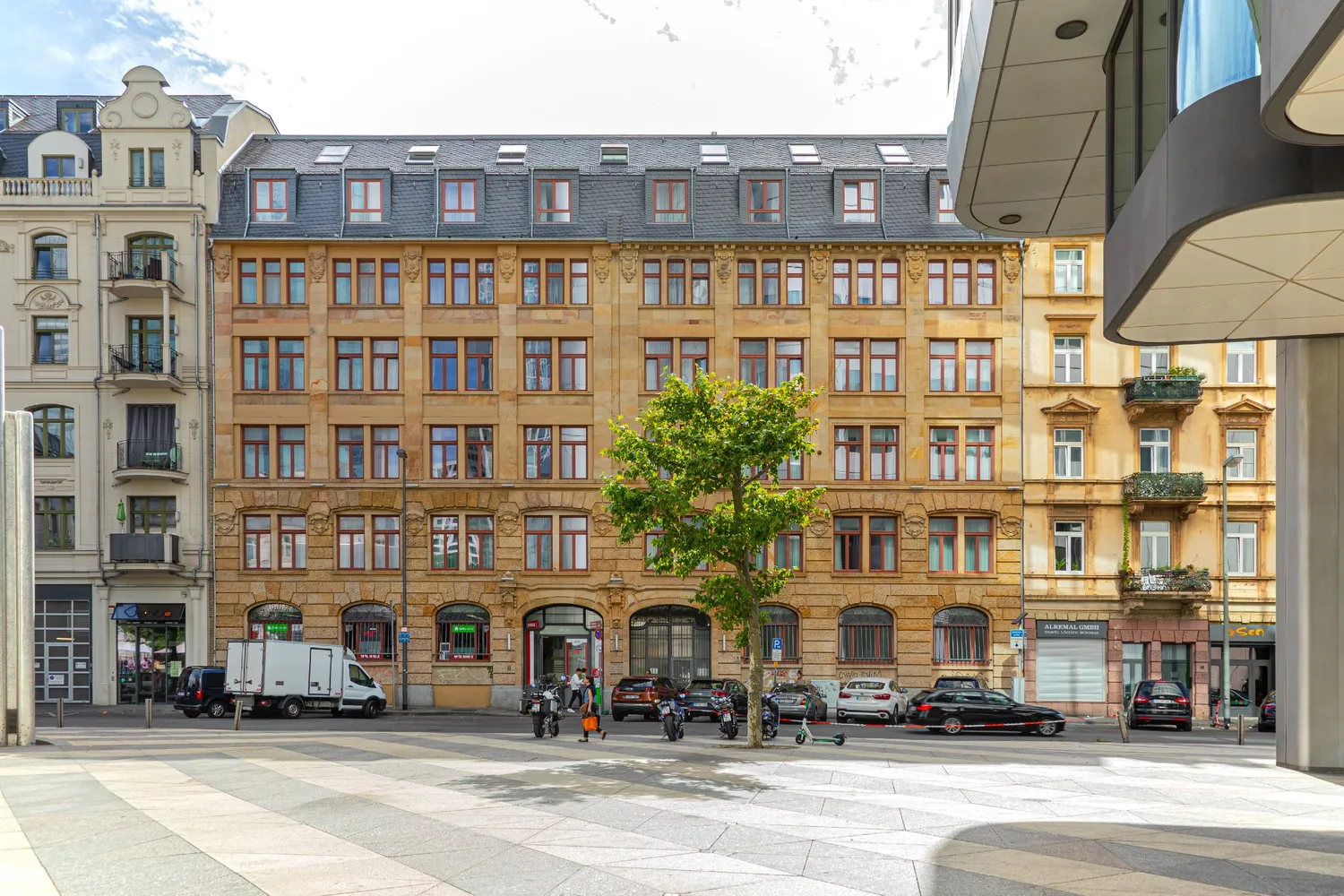 2 Zimmer Wohnung mit 73 m² in Frankfurt am Main – Bild 3