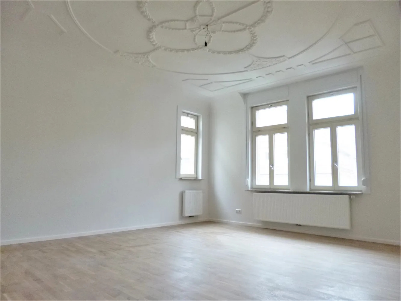2 Zimmer Wohnung mit 82 m² in Stuttgart – Bild 4