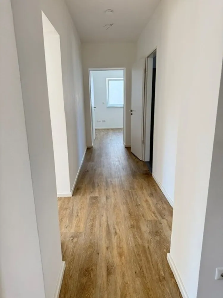 3 Zimmer Wohnung mit 87 m² in München – Bild 2