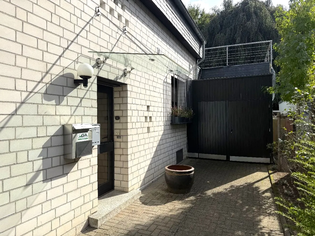 3 Zimmer Wohnung mit 100 m² in Leverkusen – Bild 1