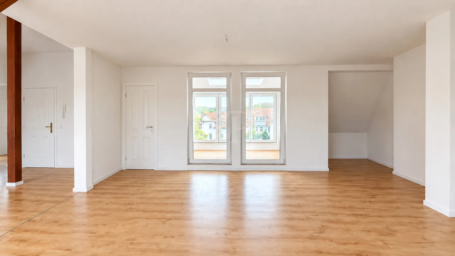2 Zimmer Wohnung mit 83 m² in Erfurt – Bild 2