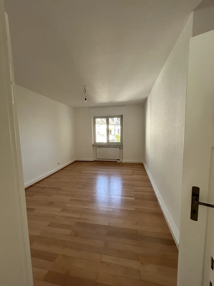 2 Zimmer Wohnung mit 69 m² in Karlsruhe – Bild 3