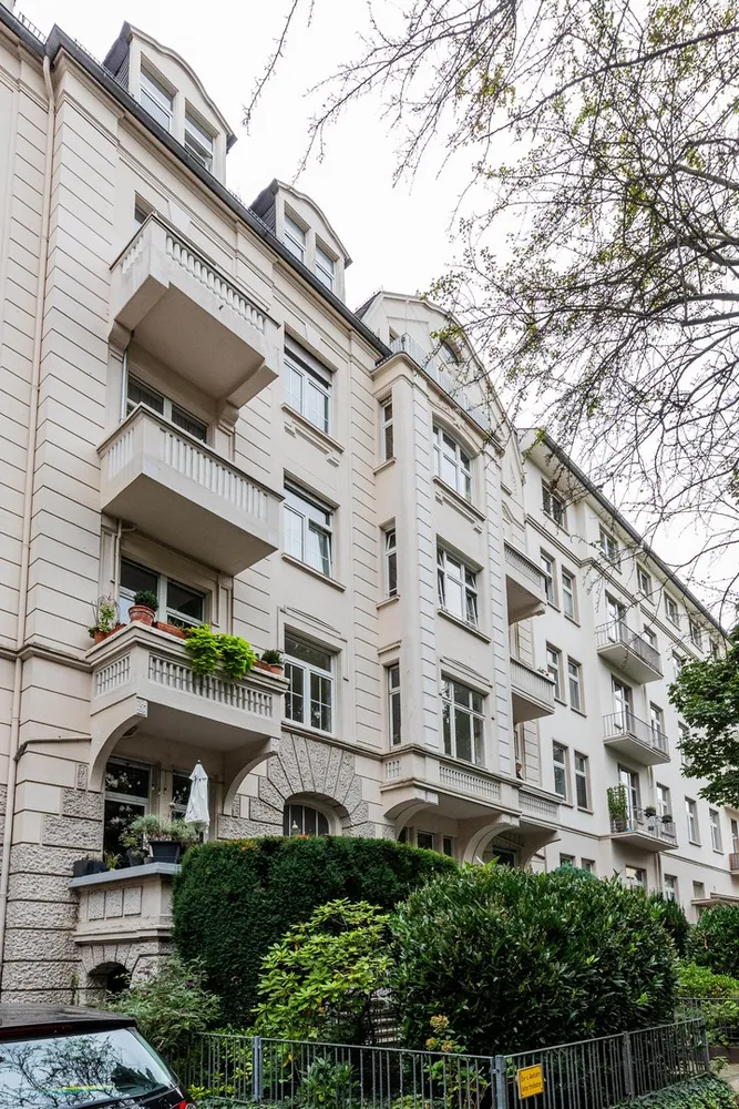 4 Zimmer Wohnung mit 112 m² in Wiesbaden – Bild 3