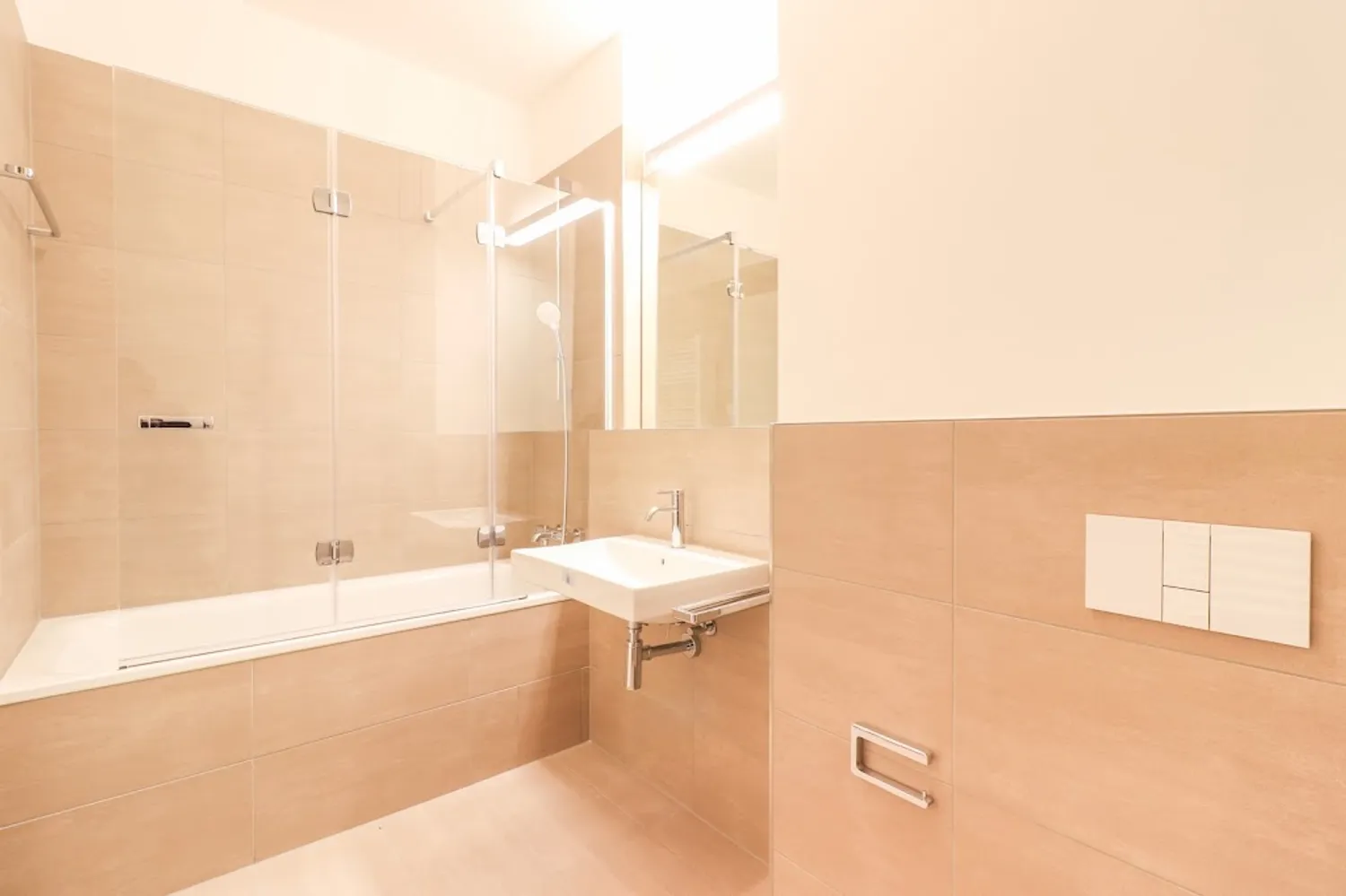 2 Zimmer Wohnung mit 63 m² in Frankfurt am Main – Bild 7