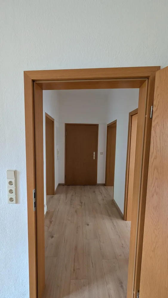 2 Zimmer Wohnung mit 63 m² in Halle (Saale) – Bild 2