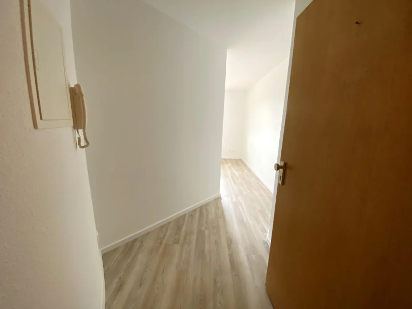 2 Zimmer Wohnung mit 47 m² in Plauen – Bild 5