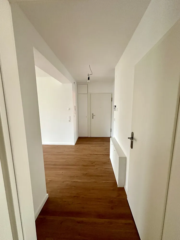 3 Zimmer Wohnung mit 70 m² in Stuttgart – Bild 2