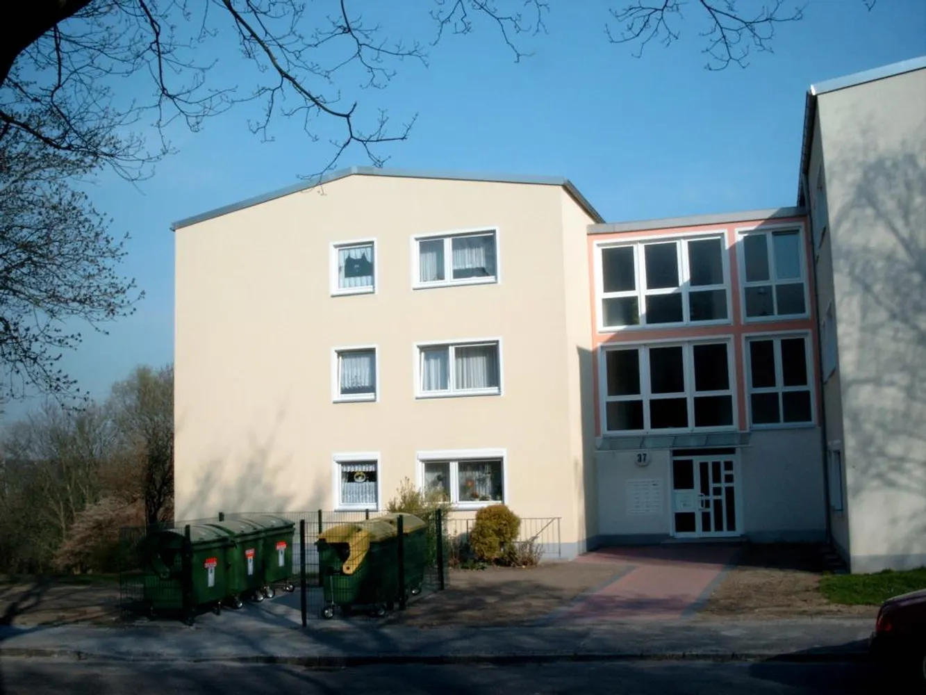 3 Zimmer Wohnung mit 69 m² in Bochum – Bild 2