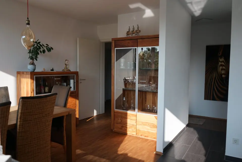 WG-Zimmer mit 77 m² in Bergheim – Bild 3