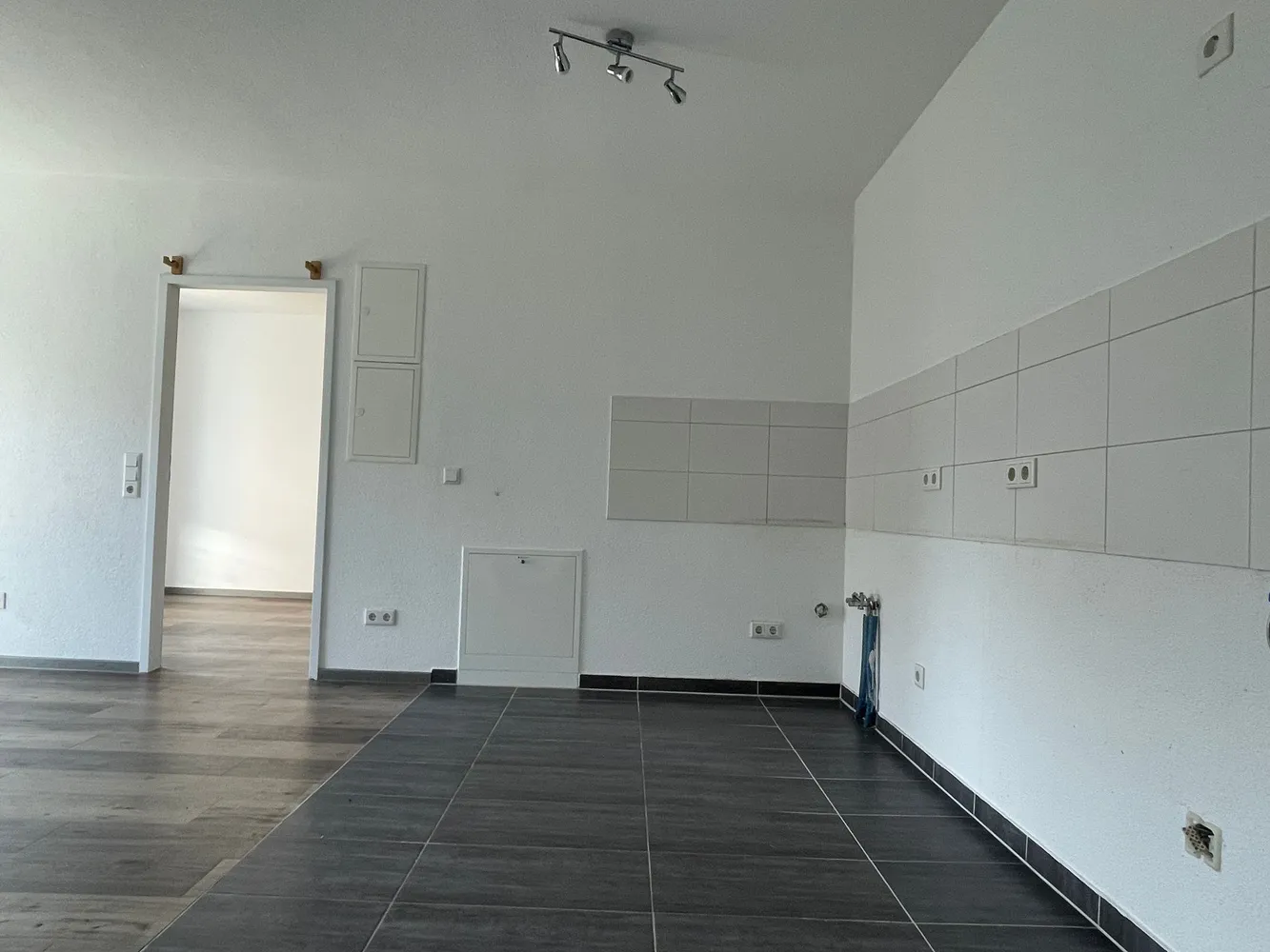 2 Zimmer Wohnung mit 39 m² in Köln – Bild 4