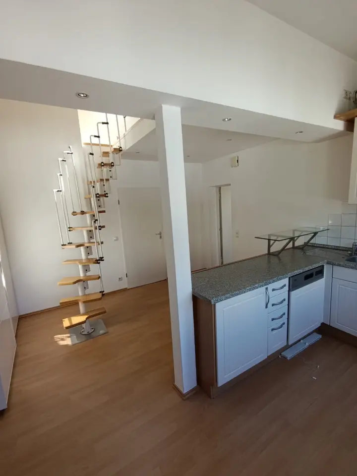2 Zimmer Wohnung mit 55 m² in Aachen – Bild 2