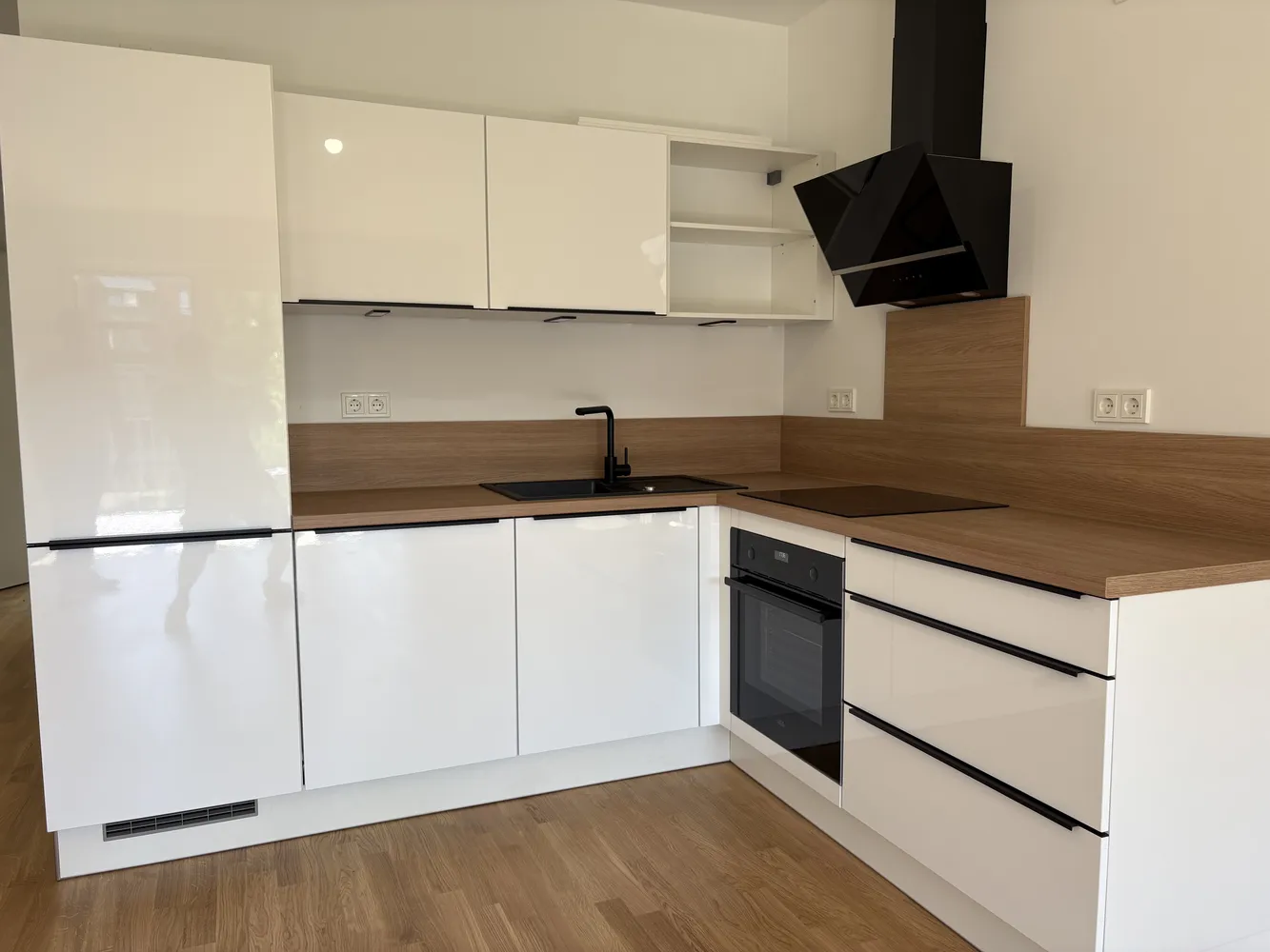 2 Zimmer Wohnung mit 57 m² in Köln – Bild 1