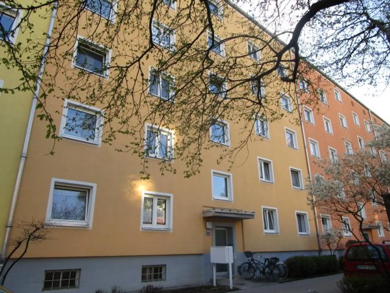 2 Zimmer Wohnung mit 49 m² in München – Bild 1