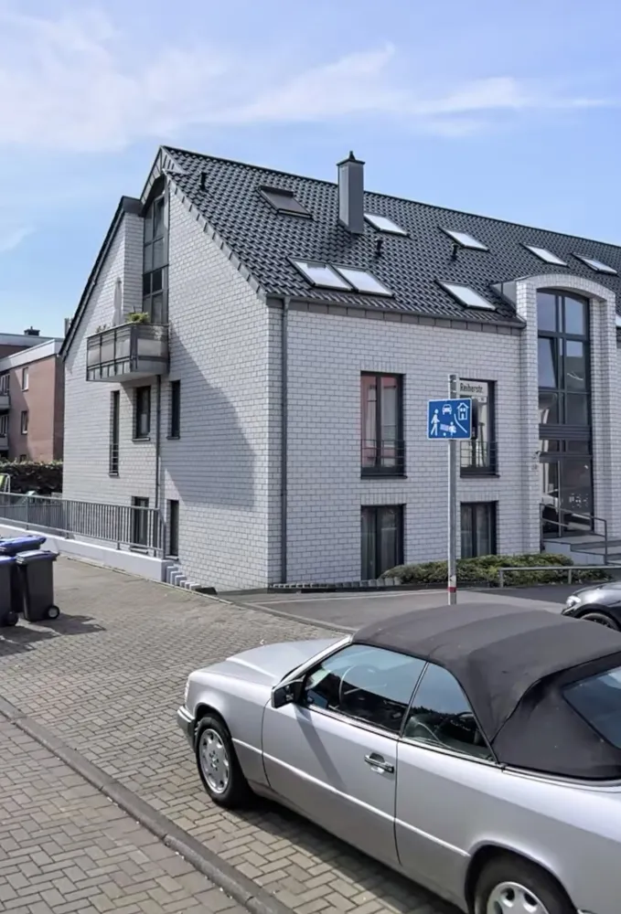 3 room apartment with 81 m² in Cologne – Photo 1
