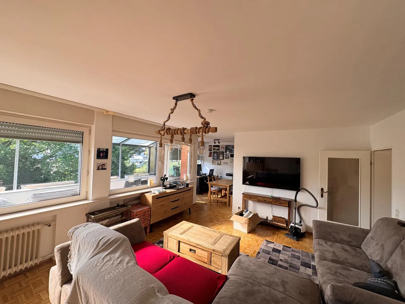 4 Zimmer Wohnung mit 100 m² in Köln – Bild 2