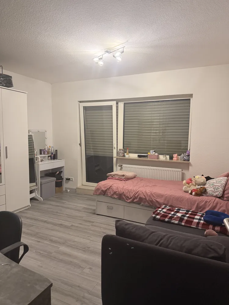 1 Zimmer Wohnung mit 25 m² in Saarbrücken – Bild 2