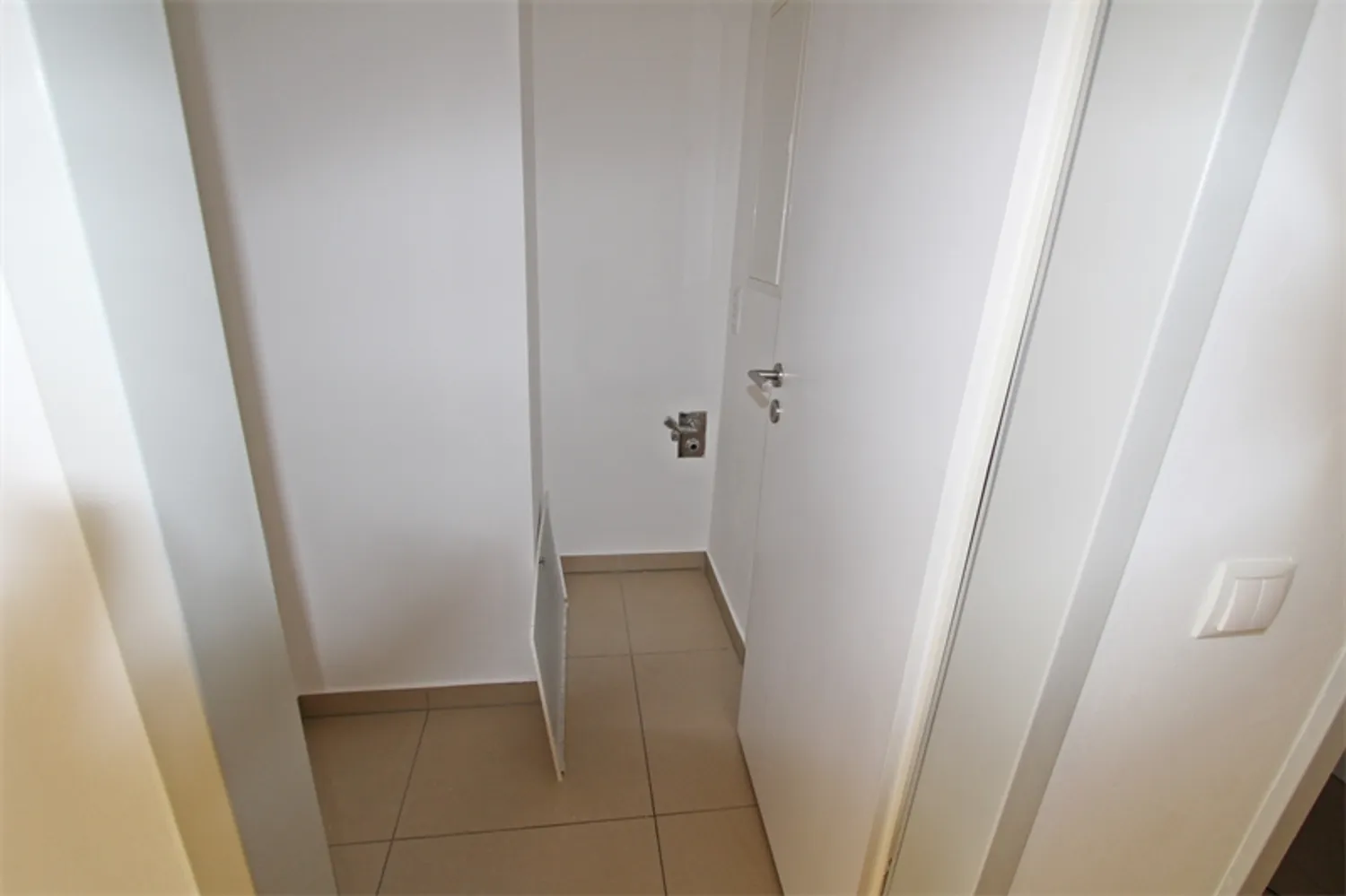 2 Zimmer Wohnung mit 81 m² in Berlin – Bild 7
