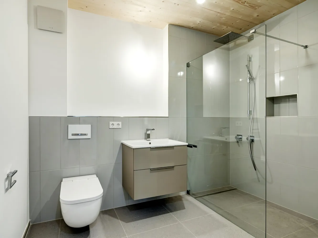 2 Zimmer Wohnung mit 64 m² in München – Bild 6