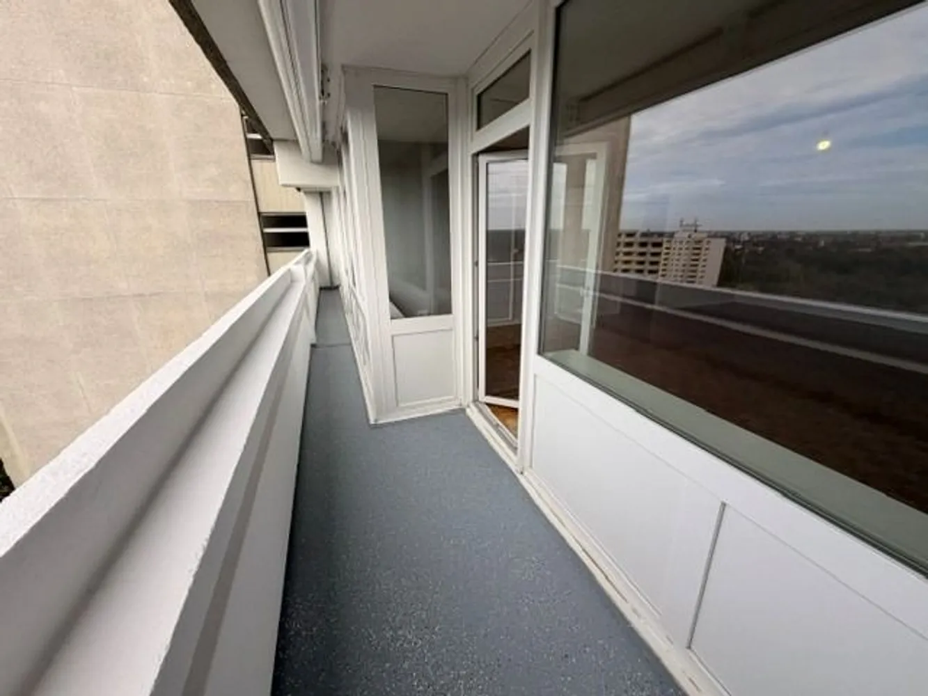 2 Zimmer Wohnung mit 84 m² in Berlin – Bild 9