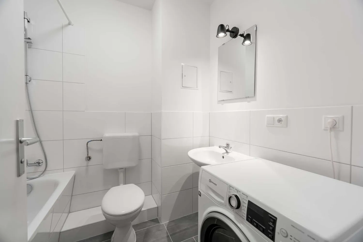 1 room apartment with 30 m² in Berlin – Photo 4