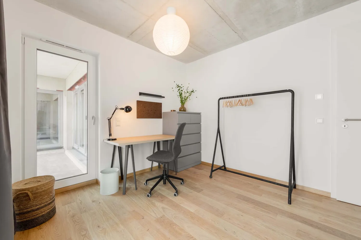 Shared room with 13 m² in Munich – Photo 2