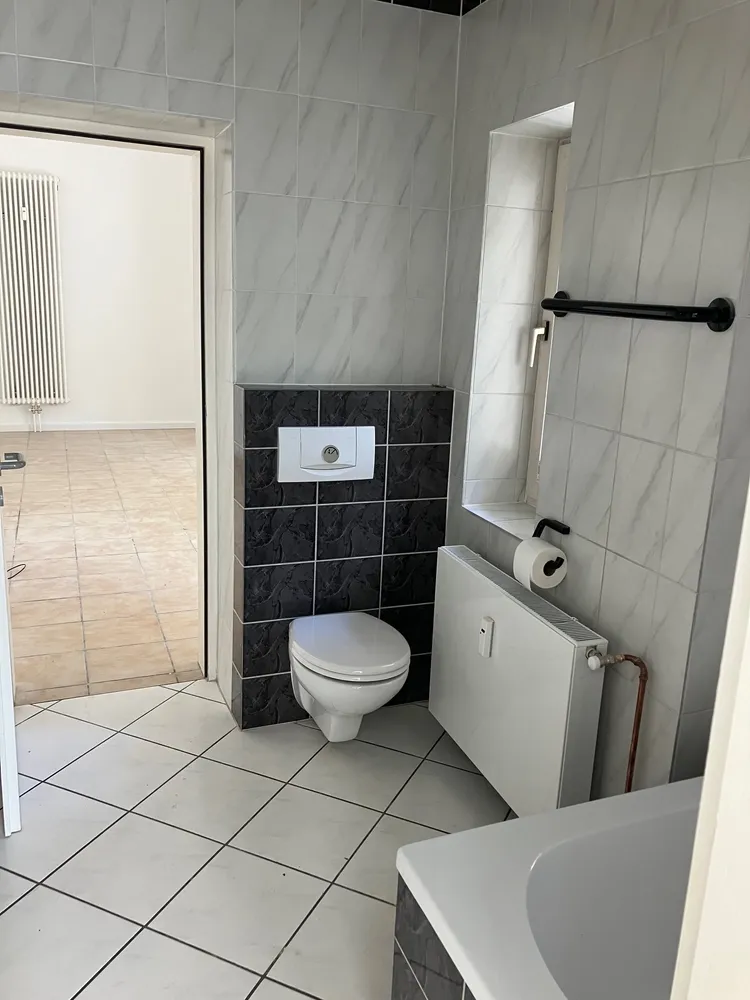 4 Zimmer Wohnung mit 120 m² in Neuss – Bild 8