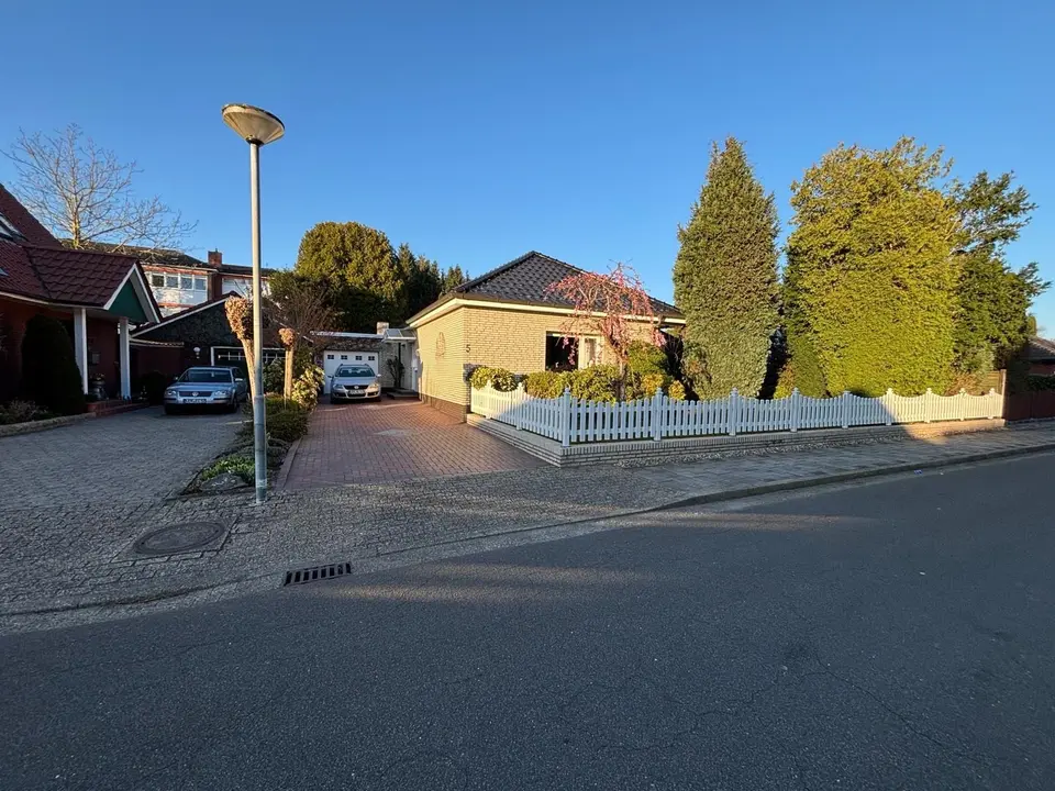 WG-Zimmer mit 150 m² in Leer – Bild 2