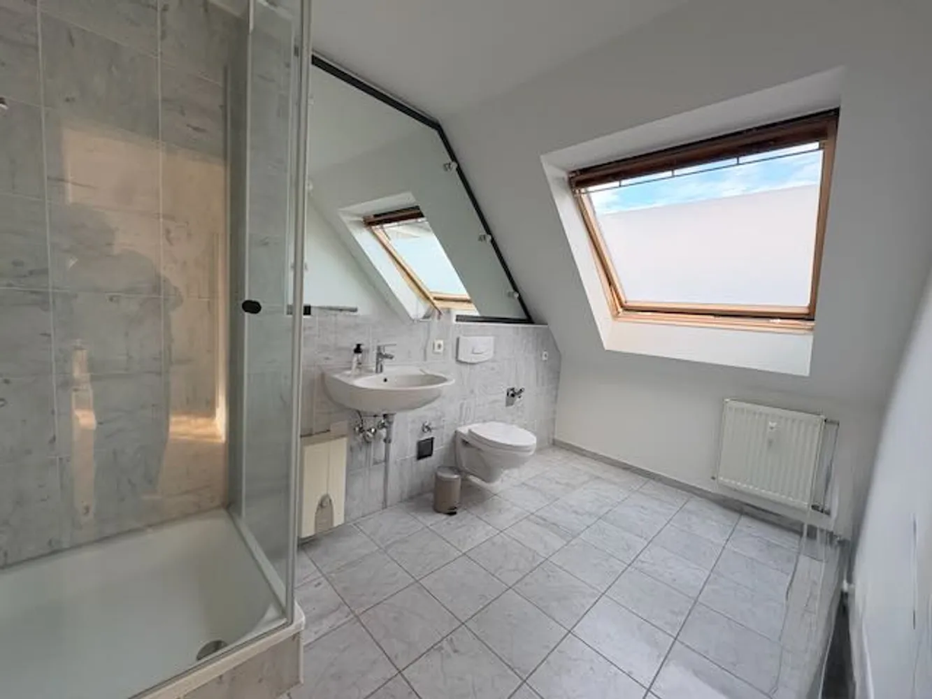 2 Zimmer Wohnung mit 64 m² in Hamburg – Bild 3