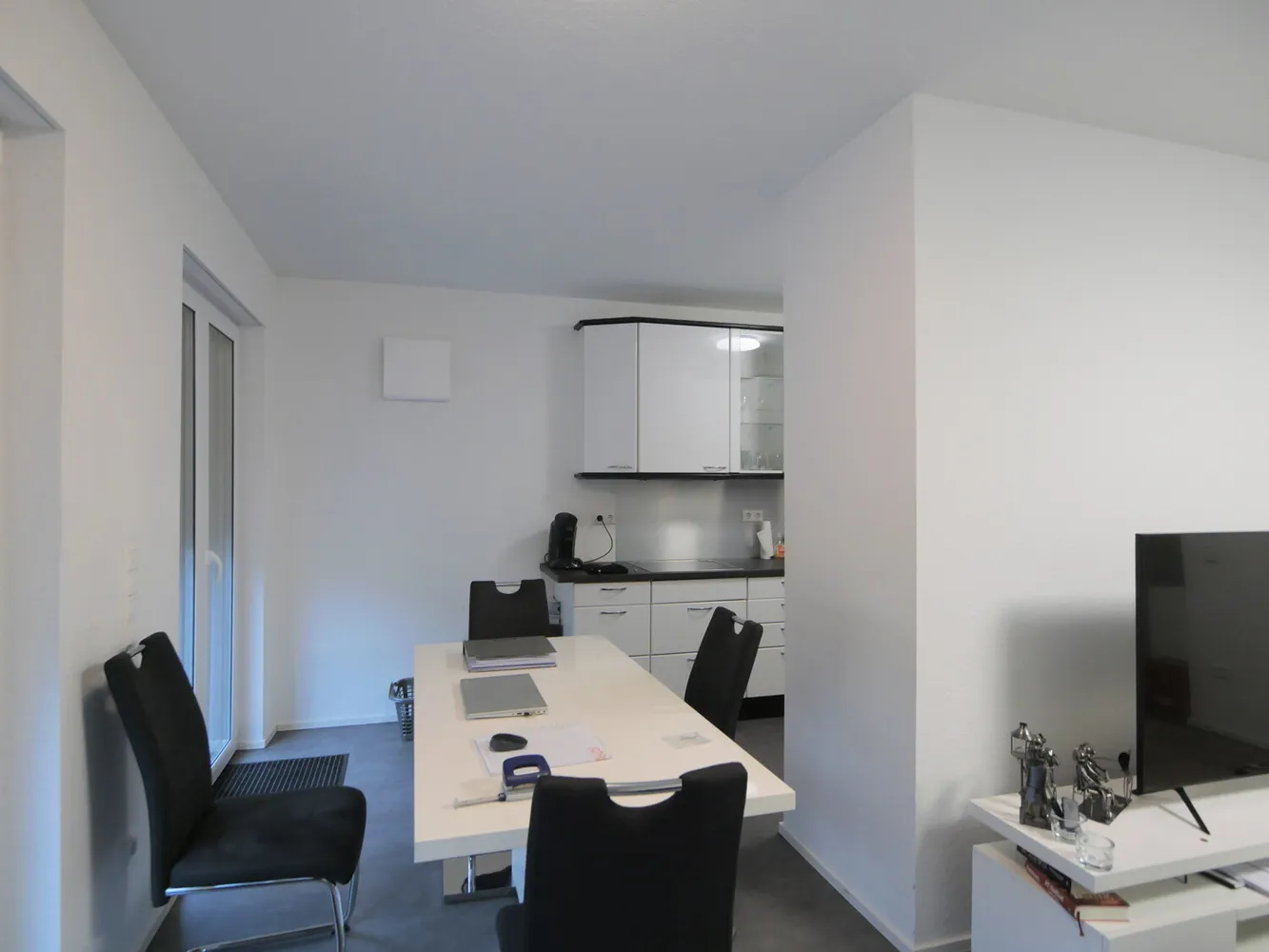 2 Zimmer Wohnung mit 78 m² in Aachen – Bild 2