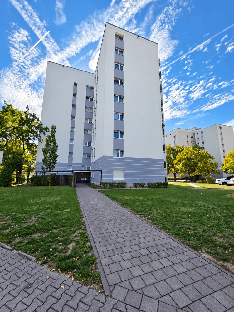 4 room apartment with 88 m² in Dietzenbach – Photo 1