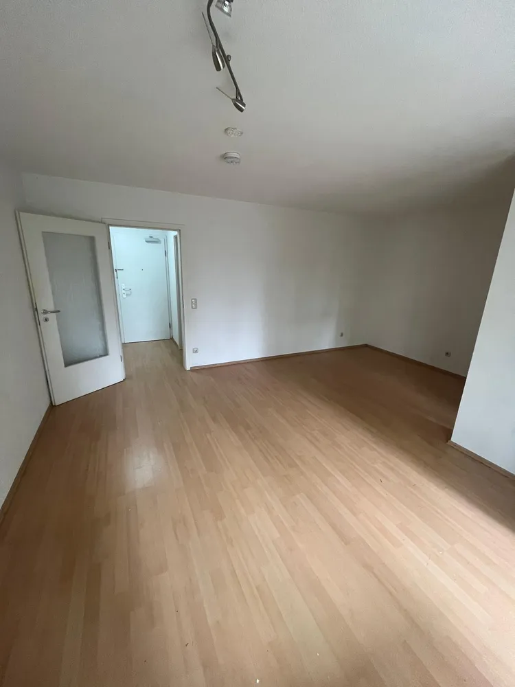 1 Zimmer Wohnung mit 35 m² in München – Bild 9