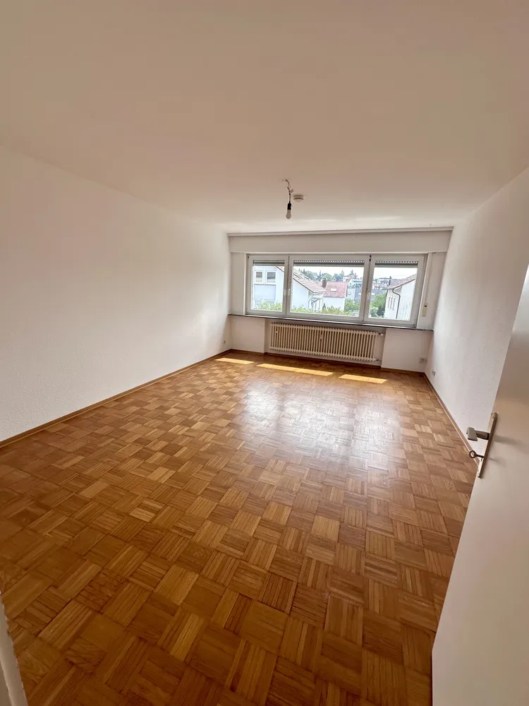 4 Zimmer Wohnung mit 94 m² in Böblingen – Bild 1