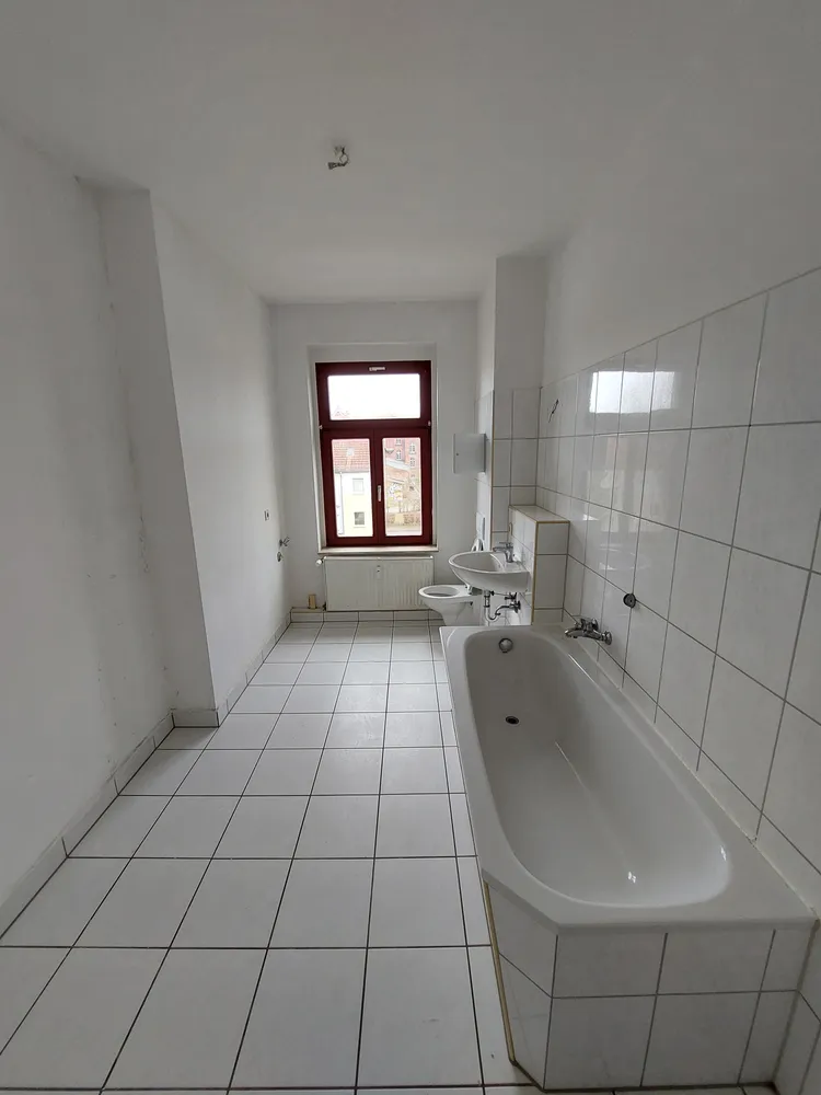 2 Zimmer Wohnung mit 54 m² in Weißenfels – Bild 5