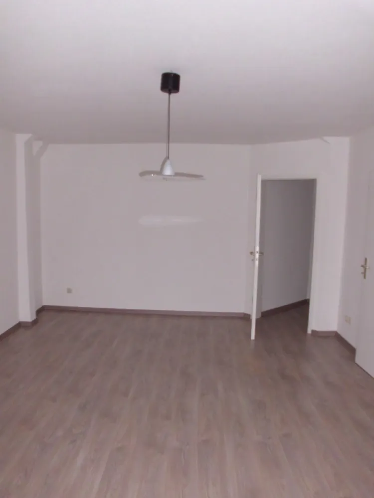1 Zimmer Wohnung mit 42 m² in Schwerin – Bild 3