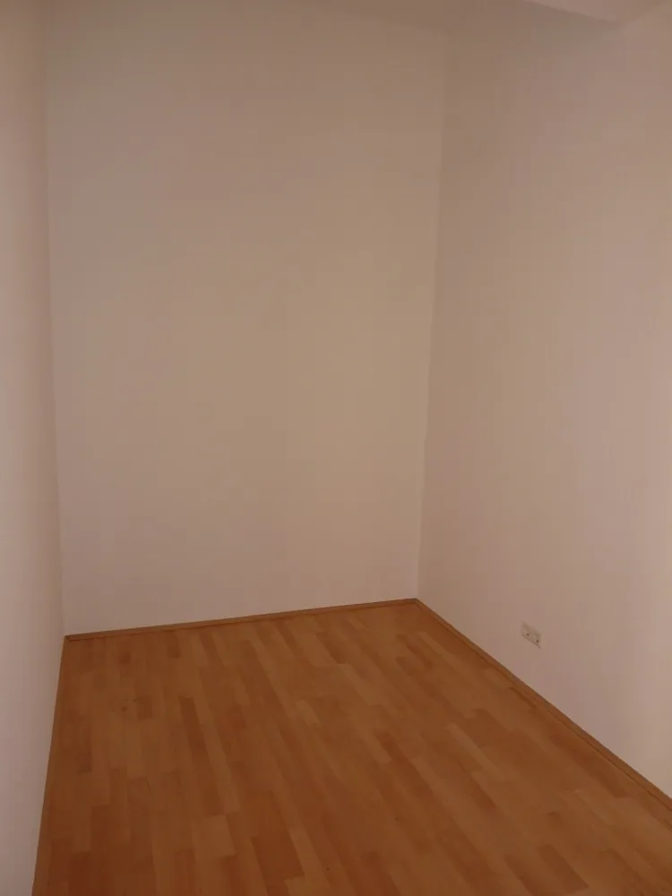 2 Zimmer Wohnung mit 65 m² in Halle (Saale) – Bild 3